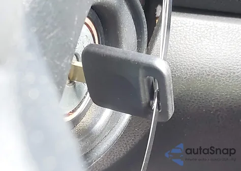 2010 Nissan Rogue S Krom Edition z USA, uszkodzony, nr VIN JN8AS5MV8AW116146